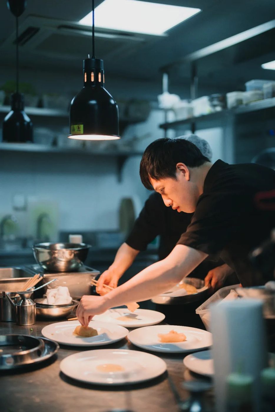 Quick Q A With Shanghai 102 Chef After Being Awarded Two Stars   640 4 934x1400 